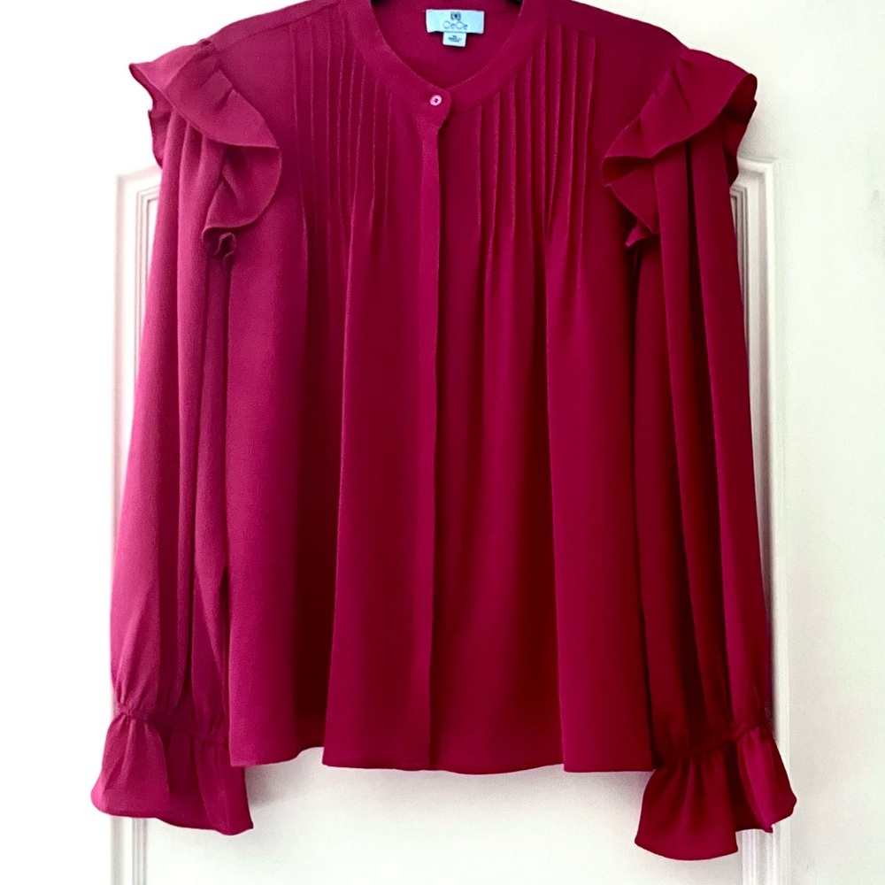XL CeCe Pink Flutter Long Sleeve Blouse